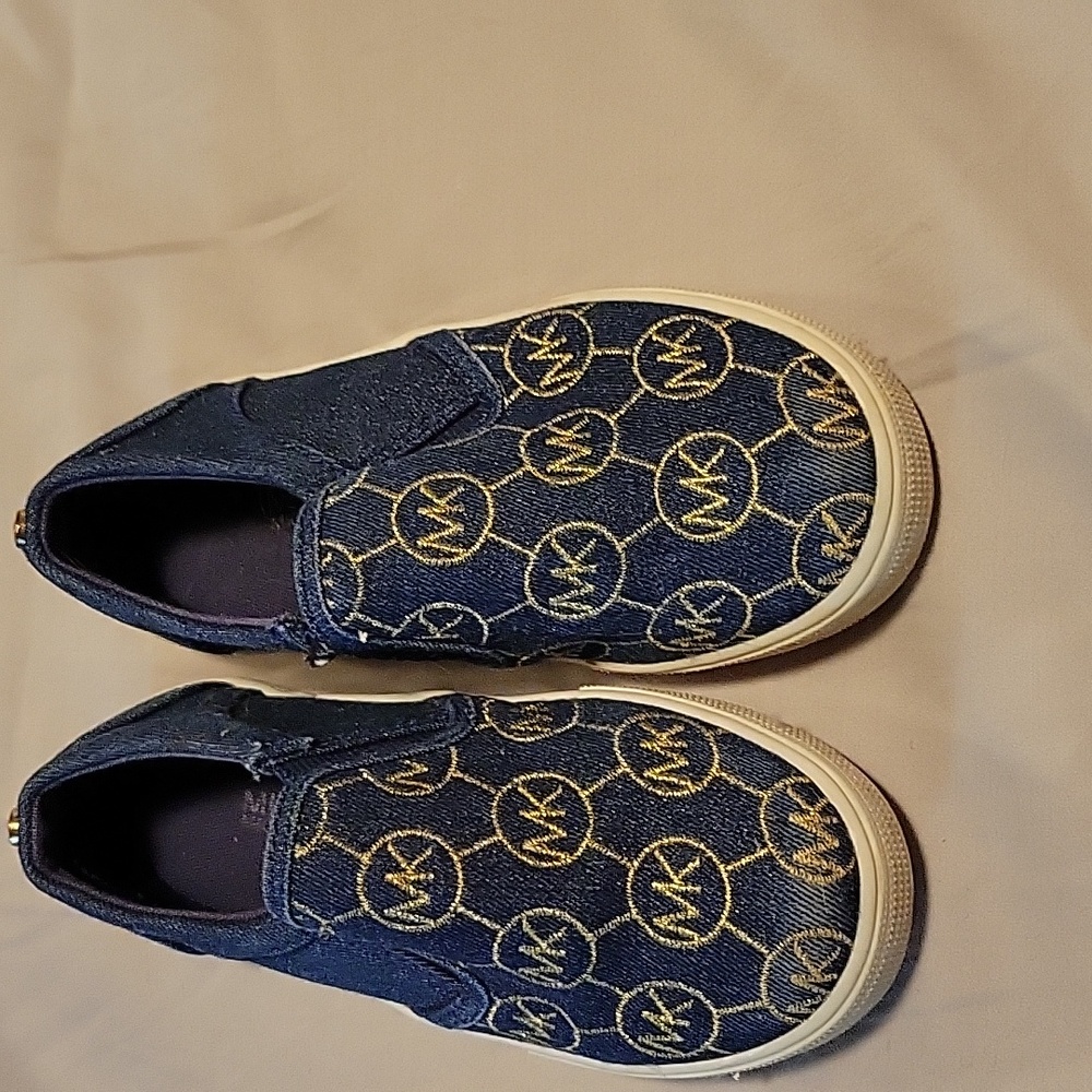 Michael Kors Littles size 9 shoes